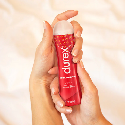 Durex Strawberry Lube 100ml - Image 2