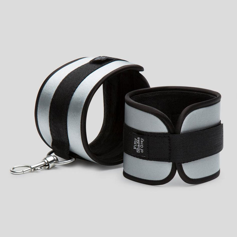 Fifty Shades of Grey Hard Limits Bed Restraint Kit - Image 2
