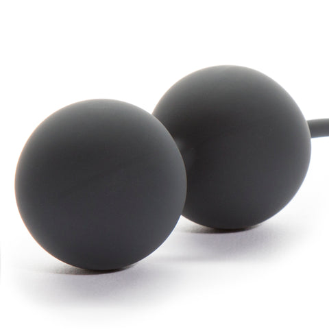 Fifty Shades of Grey Tighten and Tense Silicone Jiggle Balls - Image 3