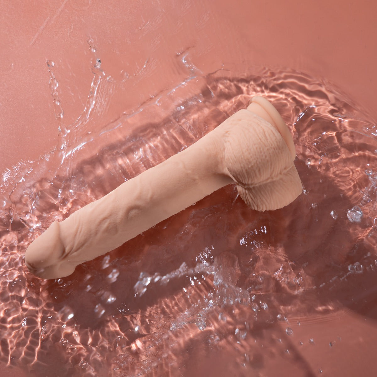 Honey Play Box – Kenzo – Big Realistic Thrusting Dildo 9.5" (App Controlled) - Image 2