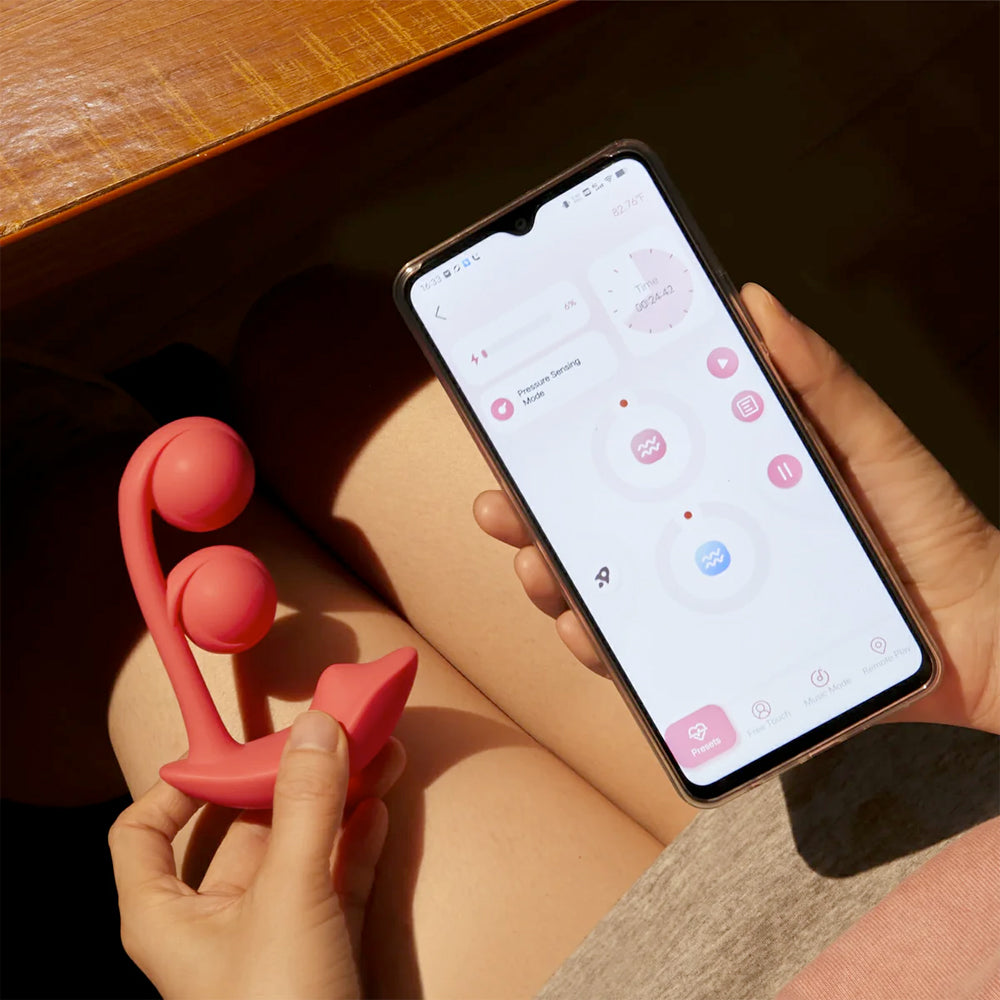 Honey Play Box - Melody - Twin Balls Clit & G Spot Vibrator (App Controlled Pressure Sensing) - Image 2