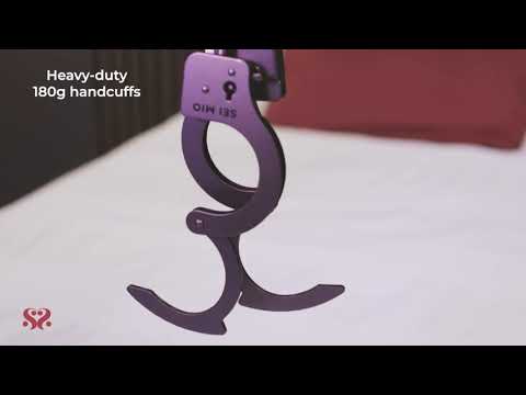 SEI MIO - Secure and Begging for Amore - Robust Metal Handcuffs - Image 2
