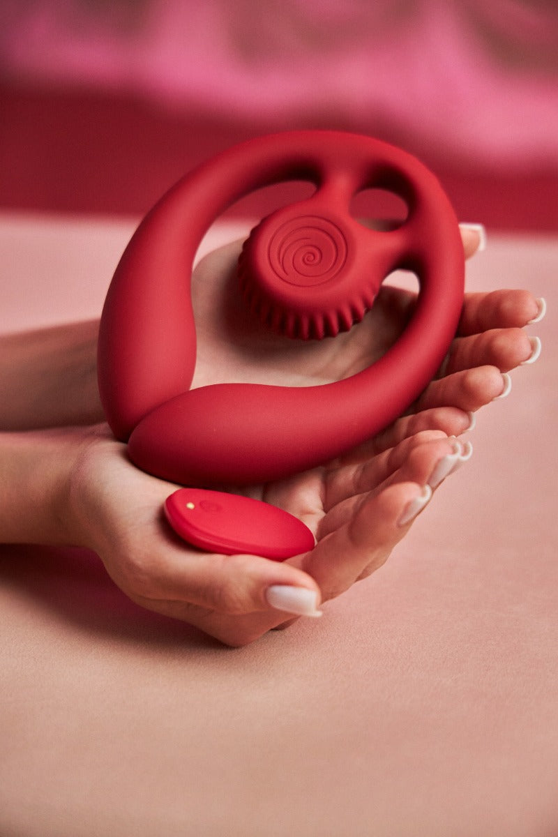 SVibe Snail GIZI Duo Couples Stimulator - Burgundy by Snail Vibe - Image 2