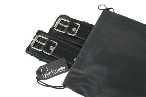 Lovetwoo Leather Fur Lined Handcuffs With Chain